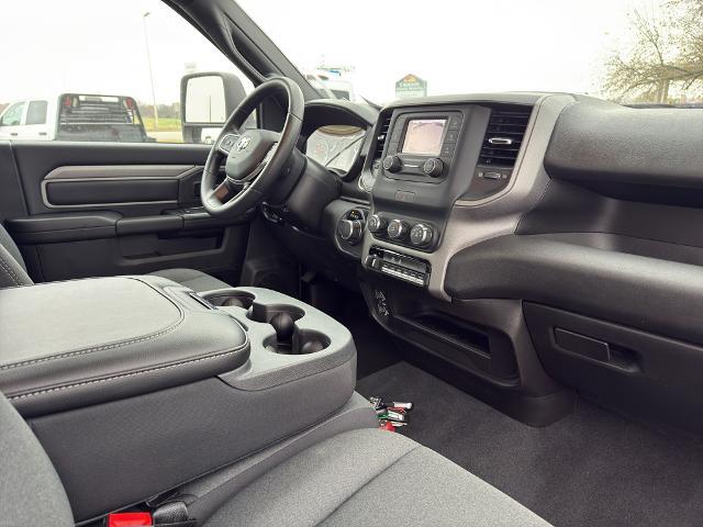 2024 Ram 2500 Tradesman Regular Cab 4x2 8' Box