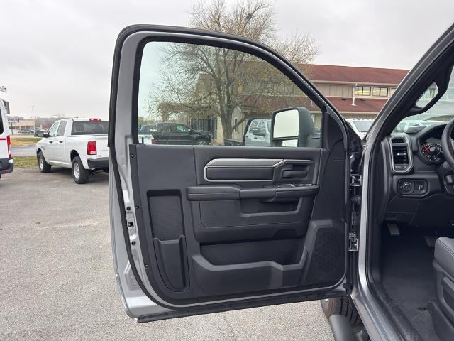 2024 Ram 2500 Tradesman Regular Cab 4x2 8' Box