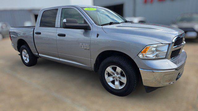 2023 RAM 1500 Classic SLT Crew Cab 4x4 57 Box 2023 RAM 1500 Classic SLT Crew Cab 4x4 57 Box