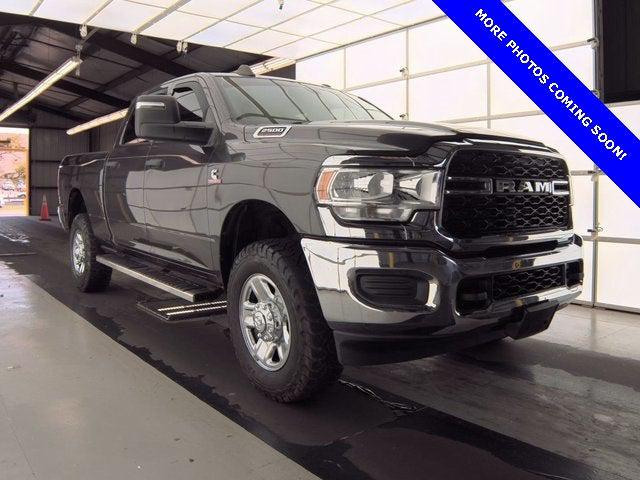 2023 RAM 2500 Tradesman Crew Cab 4x4 64 Box