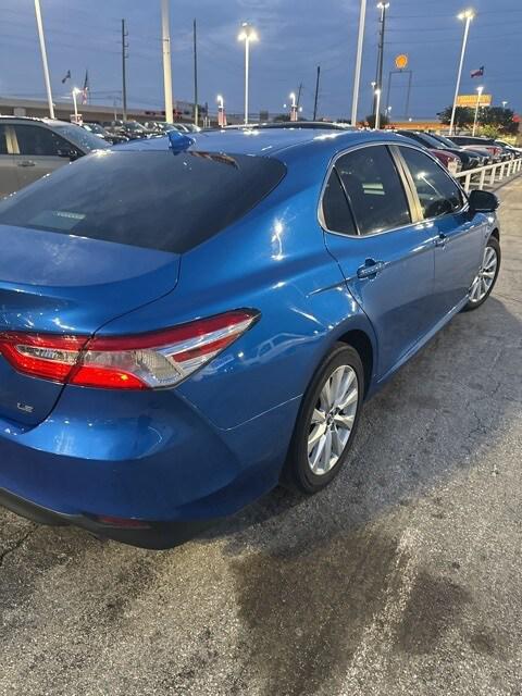 2019 Toyota Camry LE