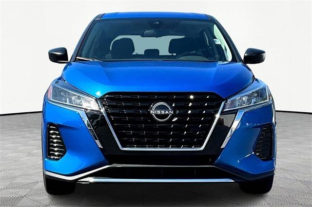 2024 Nissan Kicks S Xtronic CVT