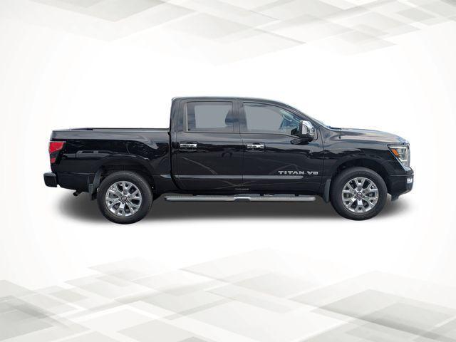 2020 Nissan TITAN Crew Cab SL 4x4
