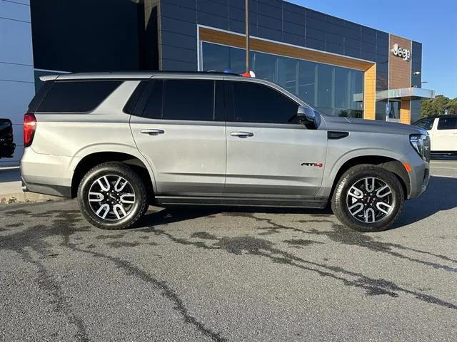 2023 GMC Yukon 4WD AT4