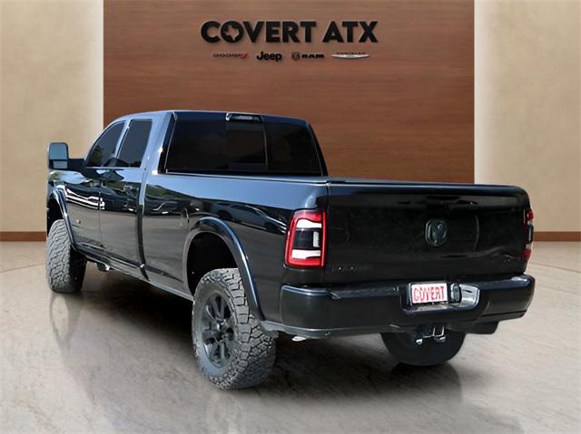 2024 RAM 3500 Laramie Crew Cab 4x4 8 Box