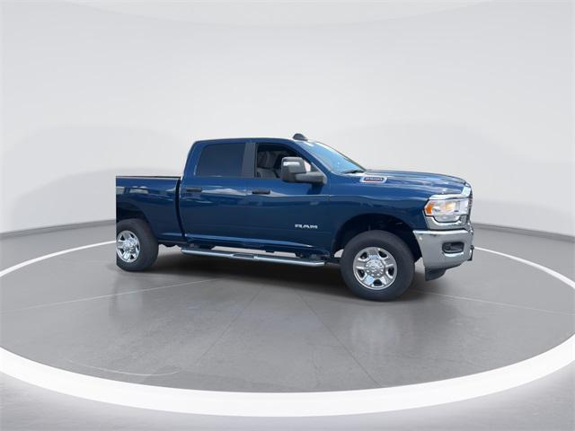 2024 RAM 2500 Big Horn Crew Cab 4x4 64 Box