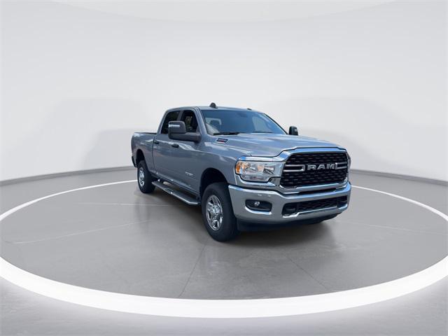 2024 RAM 2500 Big Horn Crew Cab 4x4 64 Box