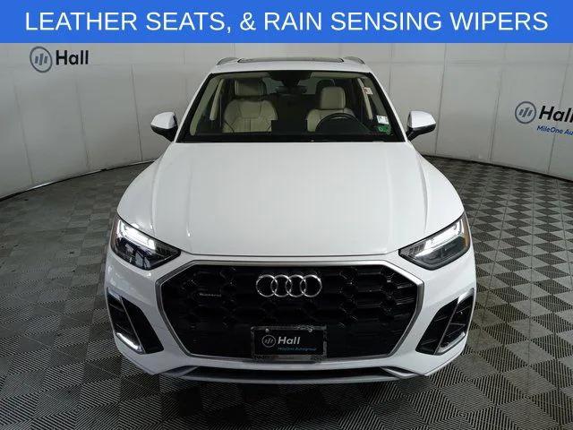 2024 Audi Q5 Premium Plus 45 TFSI S line quattro 2024 Audi Q5 Premium Plus 45 TFSI S line quattro