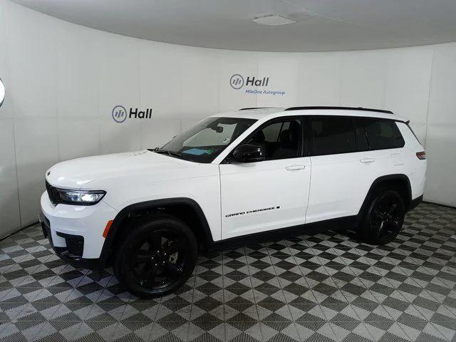 2023 Jeep Grand Cherokee L Altitude 4x4