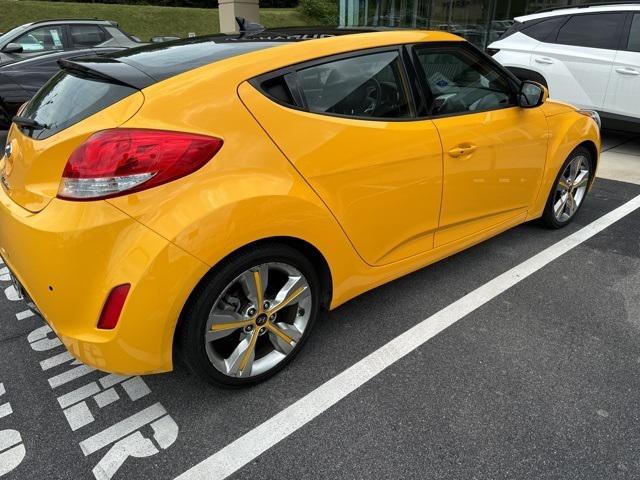 2016 Hyundai Veloster Base