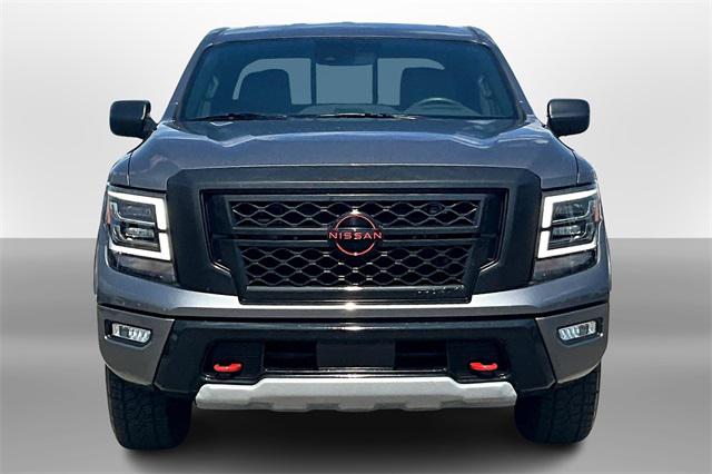 2024 Nissan TITAN Crew Cab PRO-4X 4x4