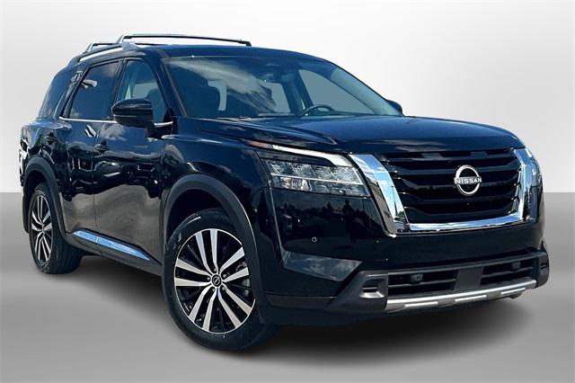 2024 Nissan Pathfinder Platinum FWD