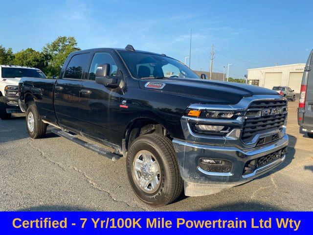2025 RAM 2500 Tradesman Crew Cab 4x4 8 Box