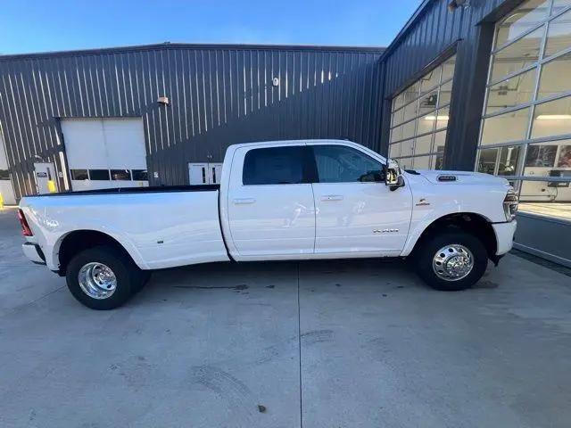 2026 Ram 3500 Limited Longhorn Crew Cab 4x4 8' Box