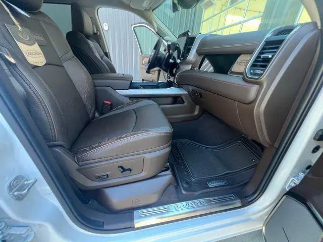 2026 Ram 3500 Limited Longhorn Crew Cab 4x4 8' Box