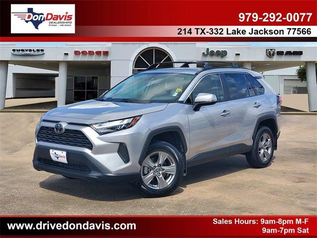 2024 Toyota RAV4 XLE 2024 Toyota RAV4 XLE