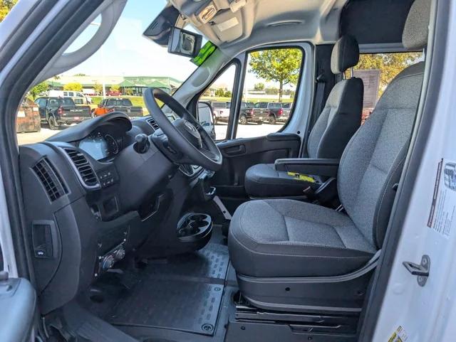 2025 RAM ProMaster 1500 Cargo Van SLT High Roof 136 WB 2025 RAM ProMaster 1500 Cargo Van SLT High Roof 136 WB