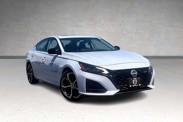 2023 Nissan Altima SR FWD 2023 Nissan Altima SR FWD