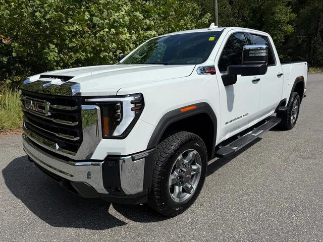 2025 GMC Sierra 2500HD 4WD Crew Cab Standard Bed SLT 2025 GMC Sierra 2500HD 4WD Crew Cab Standard Bed SLT