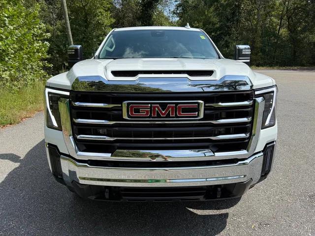 2025 GMC Sierra 2500HD 4WD Crew Cab Standard Bed SLT 2025 GMC Sierra 2500HD 4WD Crew Cab Standard Bed SLT