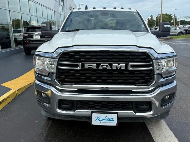 2024 RAM 3500 Big Horn Crew Cab 4x4 8 Box