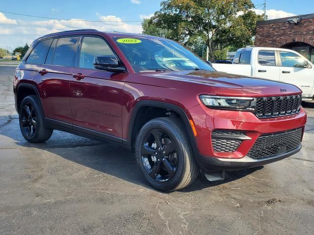 2022 Jeep Grand Cherokee Altitude 4x4 2022 Jeep Grand Cherokee Altitude 4x4