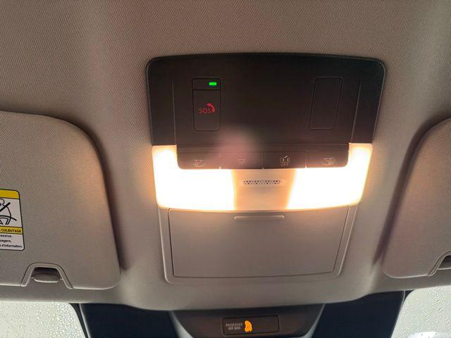 2025 Nissan Pathfinder SL FWD