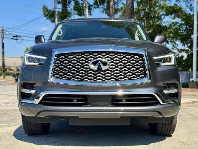2023 INFINITI QX80 LUXE AWD