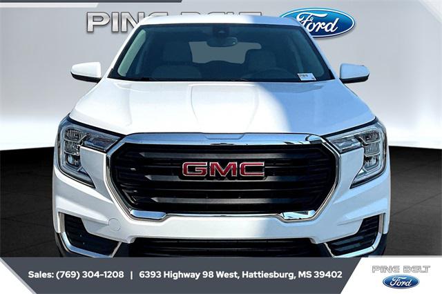 2024 GMC Terrain FWD SLE