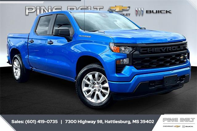 2025 Chevrolet Silverado 1500 4WD Crew Cab Short Bed Custom
