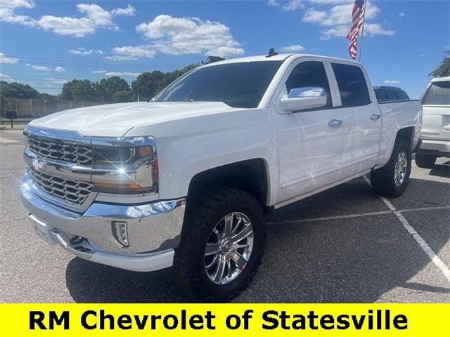 2017 Chevrolet Silverado 1500 2LT