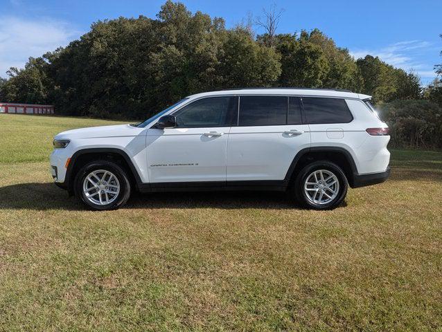 2023 Jeep Grand Cherokee L Laredo 4x4 2023 Jeep Grand Cherokee L Laredo 4x4