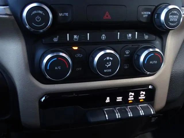 2022 Ram 1500 Laramie Crew Cab 4x4 6'4" Box