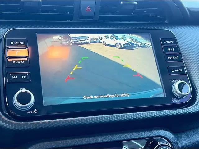 2022 Nissan Kicks SV Xtronic CVT
