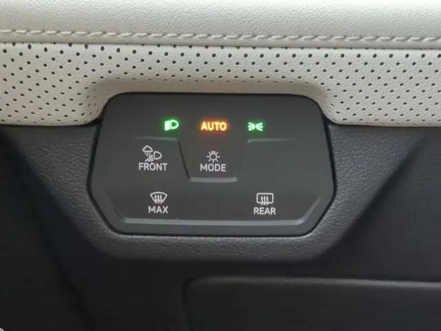 2026 Volkswagen Atlas Cross Sport SEL Premium R-Line