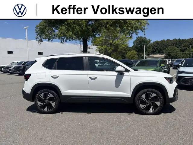 2026 Volkswagen Taos SE