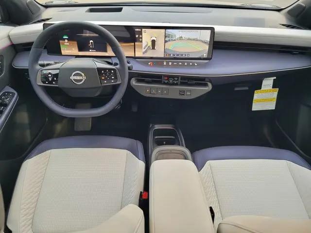 2026 Nissan LEAF PLATINUM+