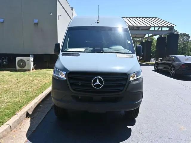 2025 Mercedes-Benz Sprinter 2500 Standard Roof 4-Cyl Diesel HO Select