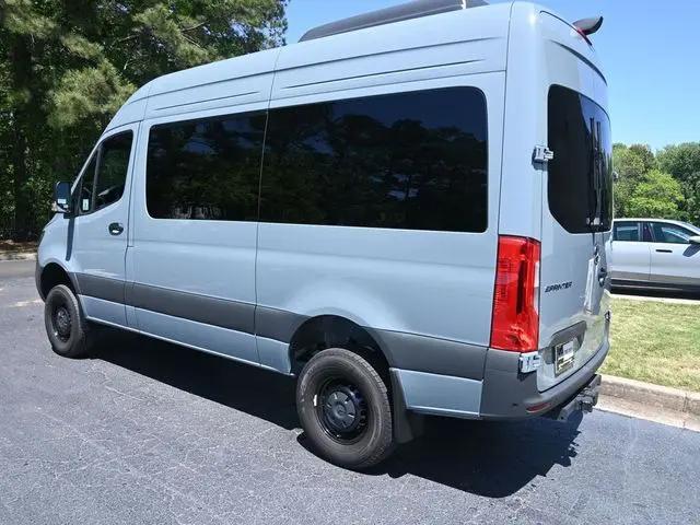 2025 Mercedes-Benz Sprinter 2500 Standard Roof 4-Cyl Diesel HO Select