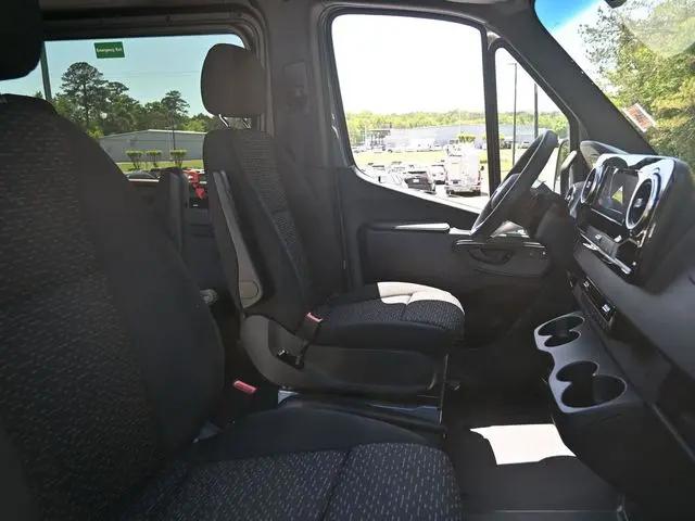 2025 Mercedes-Benz Sprinter 2500 Standard Roof 4-Cyl Diesel HO Select