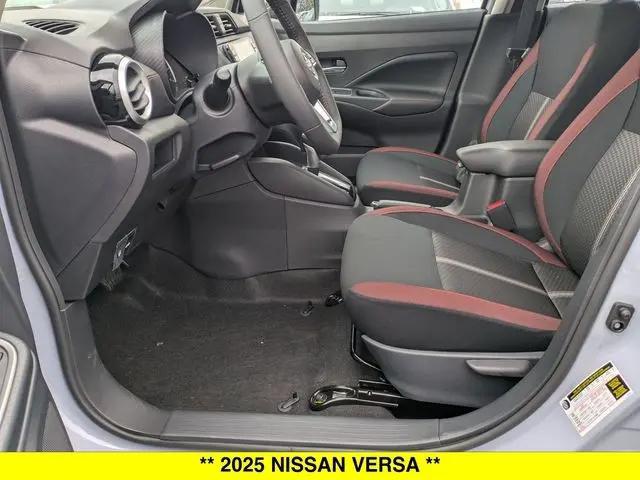 2025 Nissan Versa 1.6 SR