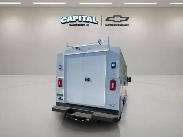 2025 Chevrolet Express Cutaway Work Van