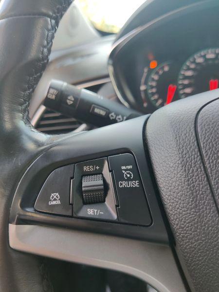 2021 Chevrolet Trax AWD LT
