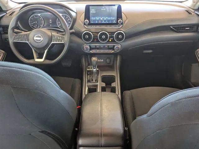 2024 Nissan Sentra SV Xtronic CVT