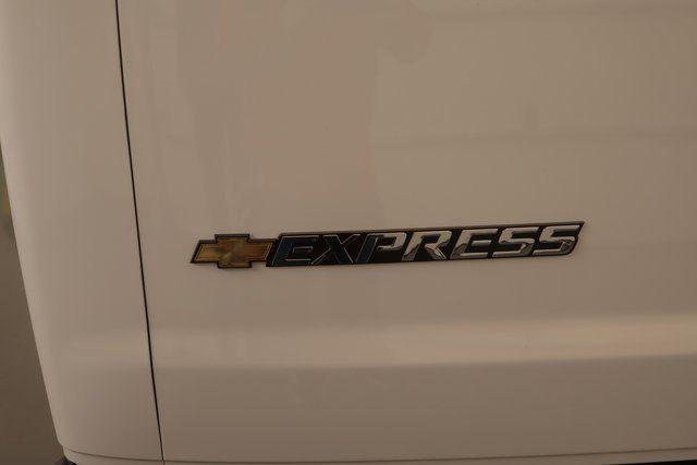 2025 Chevrolet Express Cargo Van RWD 2500 Regular Wheelbase WT