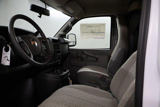2025 Chevrolet Express Cargo Van RWD 2500 Regular Wheelbase WT
