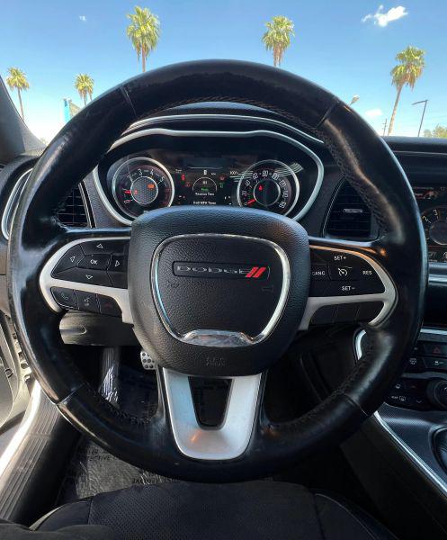 2015 Dodge Challenger R/T Plus