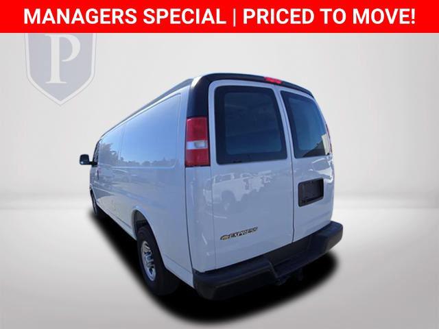 2025 Chevrolet Express Cargo Van RWD 2500 Extended Wheelbase WT
