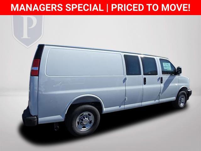 2025 Chevrolet Express Cargo Van RWD 2500 Extended Wheelbase WT