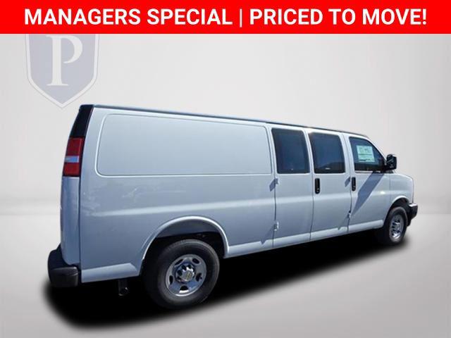 2025 Chevrolet Express Cargo Van RWD 2500 Extended Wheelbase WT